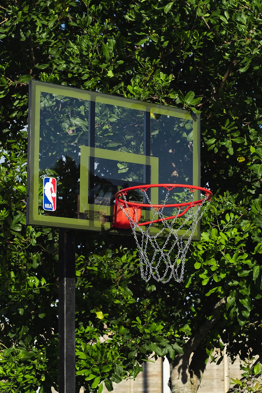 grey and red portable basketball hoop, sport, green, street, chain, HD wallpaper