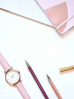 Flat lay Photography of Watch Near Pens and Notebook, flatlay HD wallpaper