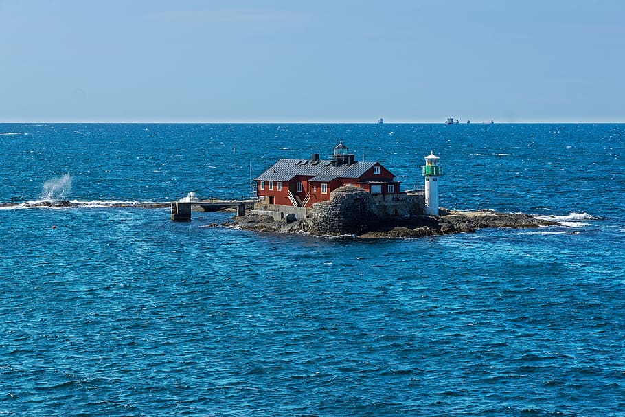 lighthouse, water, rock, coast, sea, summer, sweden, by the sea HD wallpaper