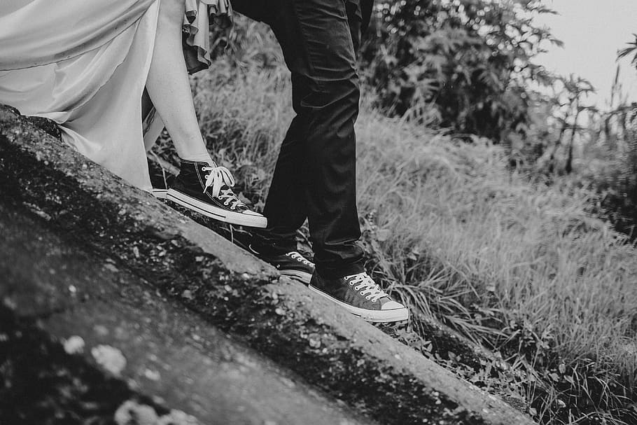 black and white, pathway, legs, shoes, footwear, couple, man HD wallpaper