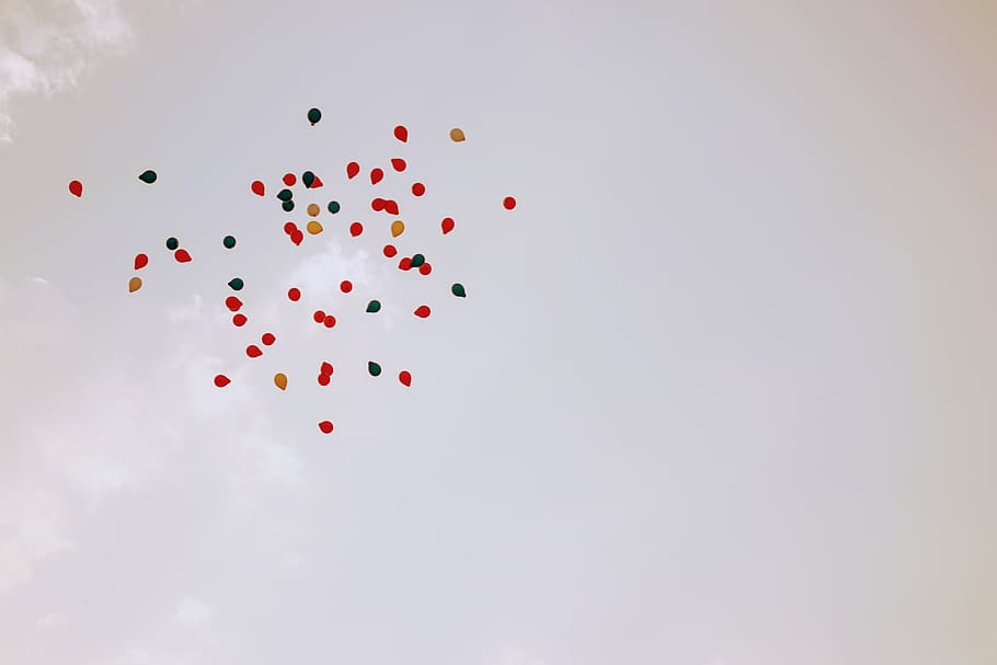 red, copy space, balloon, large group of objects, no people HD wallpaper