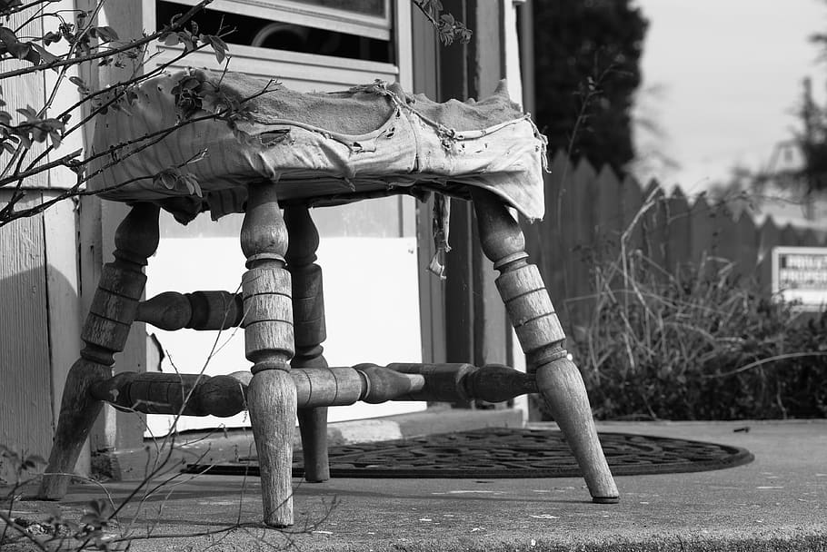 chair, stool, bench, old stuff, tatters, day, focus on foreground HD wallpaper