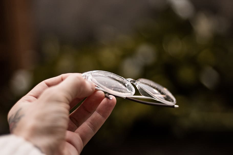 frameless eyeglasses, rain, rain drop, hand, transparent, moody HD wallpaper
