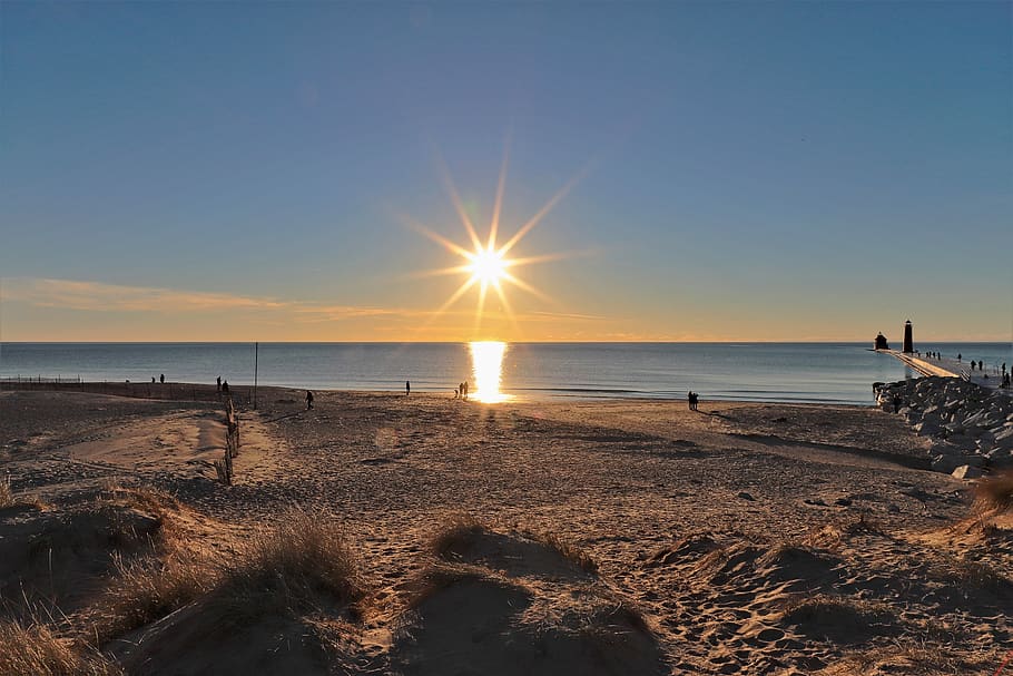 beach during sunset, flare, light, nature, outdoors, sunlight HD wallpaper