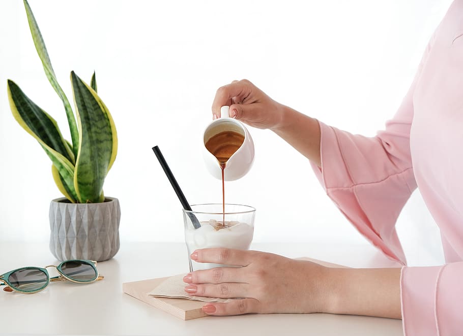 Woman Pouring Honey on Desert, beverage, cup, eyewear, glass HD wallpaper