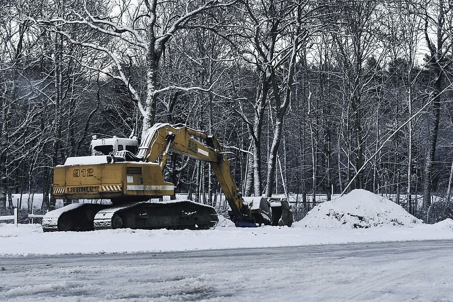 winter, yellow, roadworks, break time, machinery, excavator