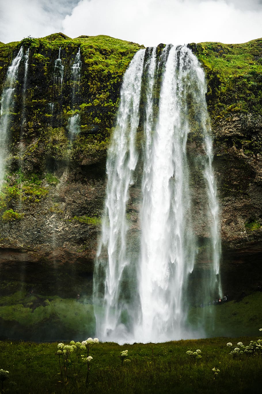 waterfalls during day, scenics - nature, motion, beauty in nature HD wallpaper
