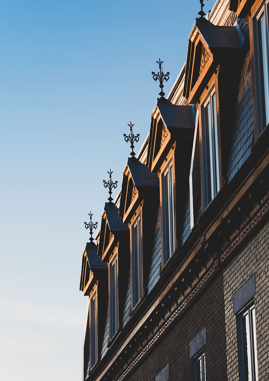 sunlight on brown building, building exterior, built structure HD wallpaper