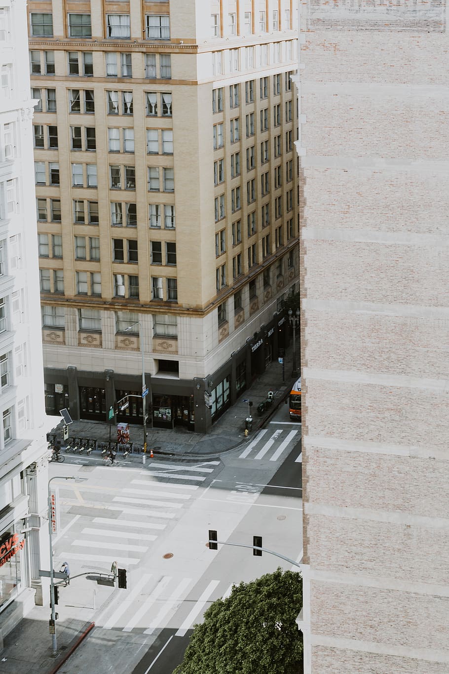 road, intersection, city, building, town, urban, downtown, asphalt HD wallpaper