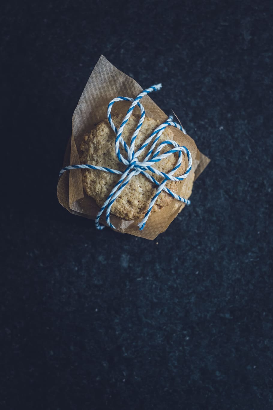 cookie wrapped blue and white lace, homemade, pastry, bake, treat HD wallpaper
