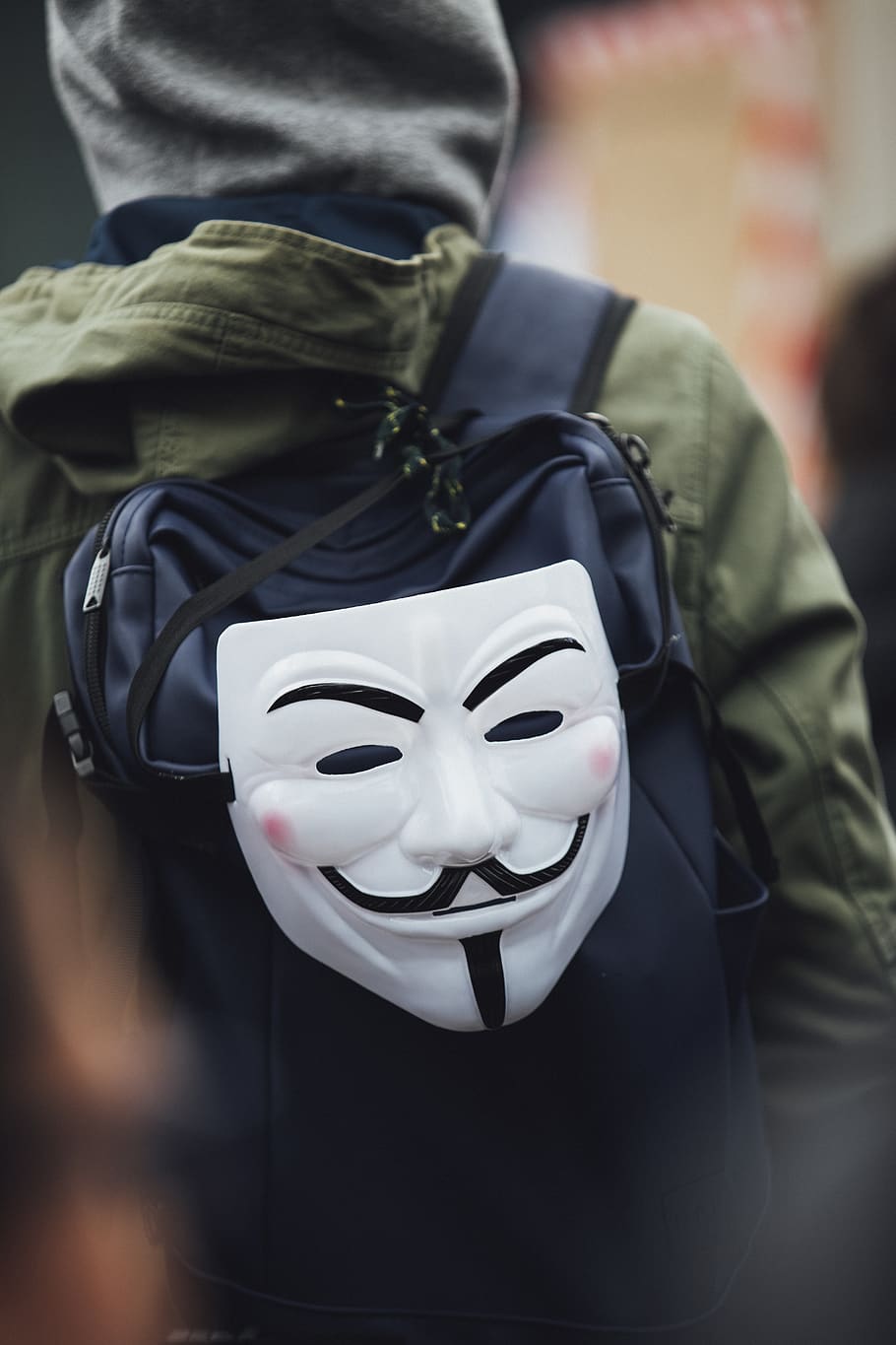 Photo of Guy Fawkes Mask On Backpack, back view, blur, depth of field, HD wallpaper