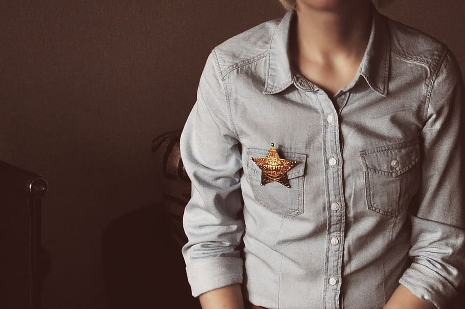 one person, midsection, adult, front view, indoors, casual clothing HD wallpaper