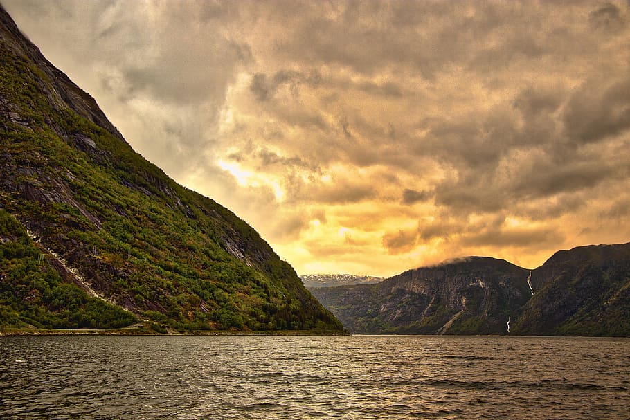 Landscape Photography of Lake and Green Mountain, adventure, beach HD wallpaper