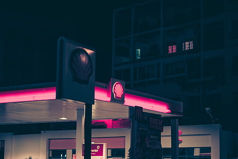 lighted Shell gas station, machine, pump, lighting, night, meal HD wallpaper