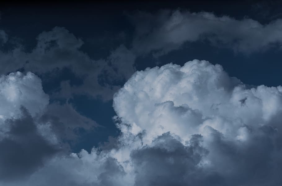 white cumulus clouds in sky, cloud - sky, beauty in nature, low angle view HD wallpaper