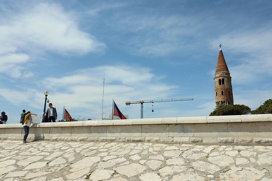 tower, architecture, building, spire, steeple, human, person HD wallpaper