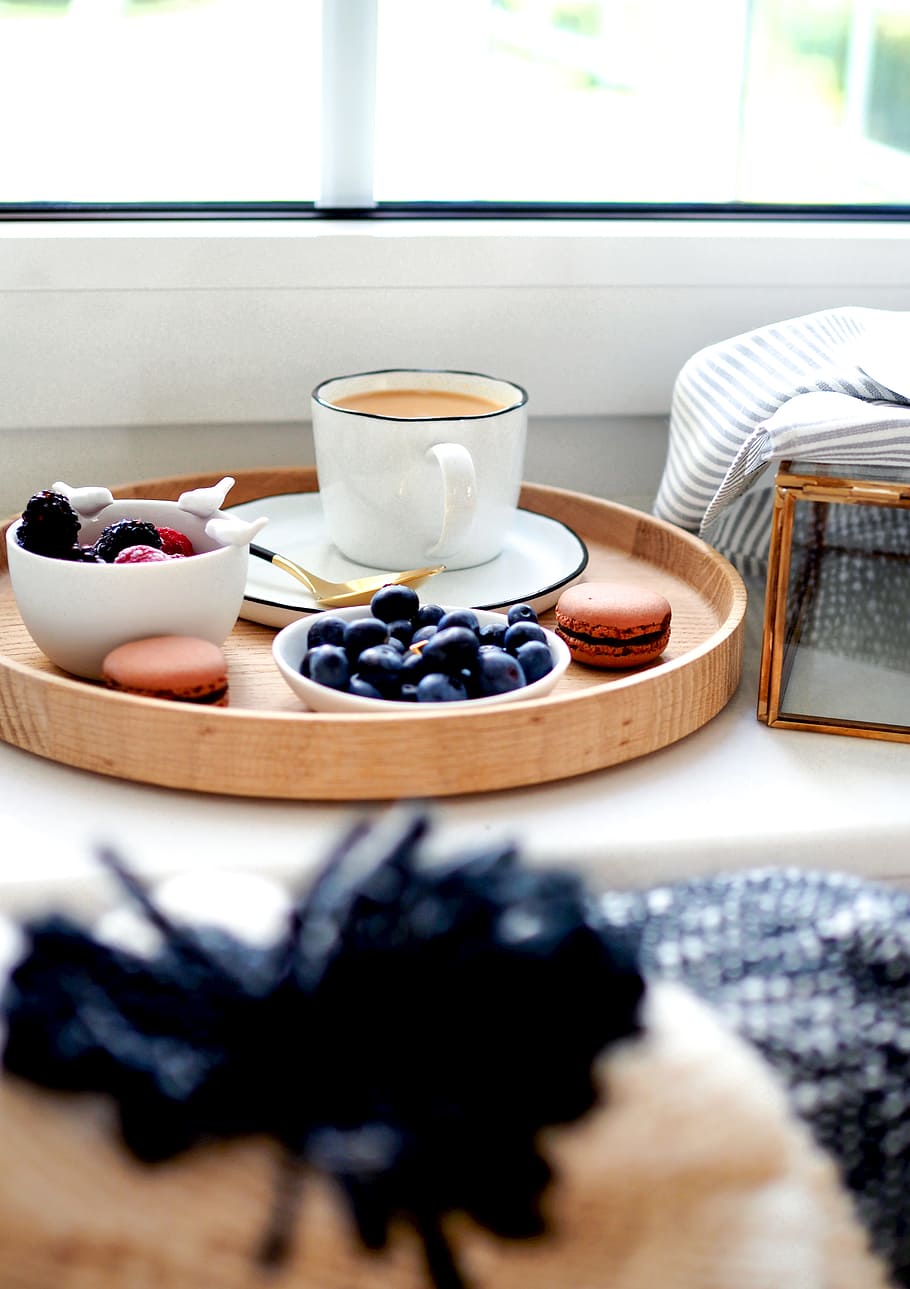 fruit and coffee platter, window, macaron, breakfast, berry, blueberry HD wallpaper