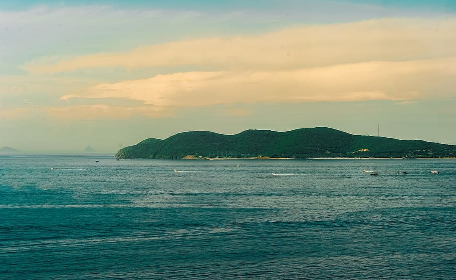 Body of Water With Background of Mountain during Golden Hour HD wallpaper