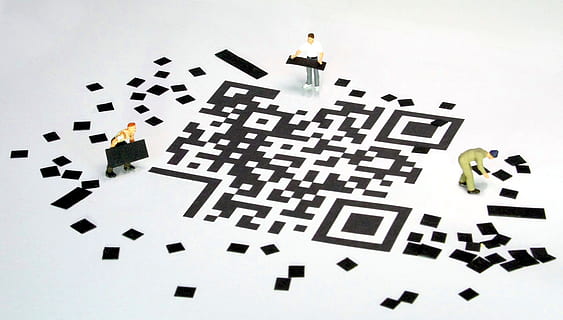 qr code, barcode, miniature figures, tiler, data storage, stone setter HD wallpaper