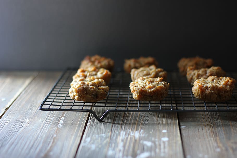 baked cookies on tray, food, confectionery, sweets, wood, dessert, HD wallpaper