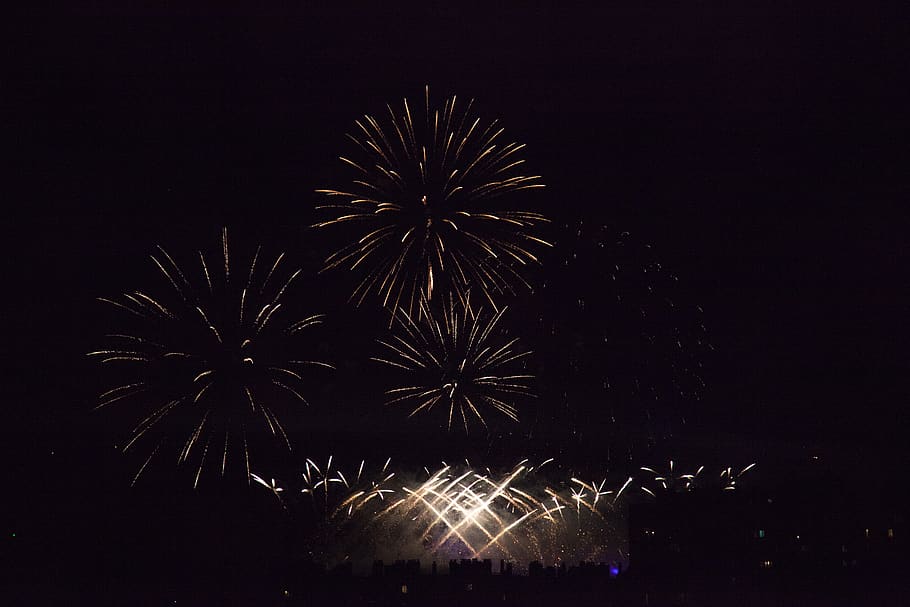 fireworks during nighttime, outdoors, night life, black, astronomy HD wallpaper