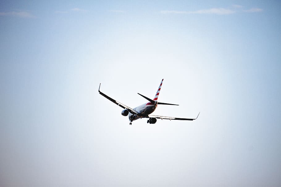 white airplane in flight, transportation, flying, airliner, aircraft HD wallpaper