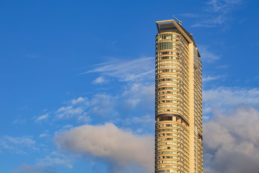 Concrete Building Under Blue Sky, architectural design, architecture HD wallpaper