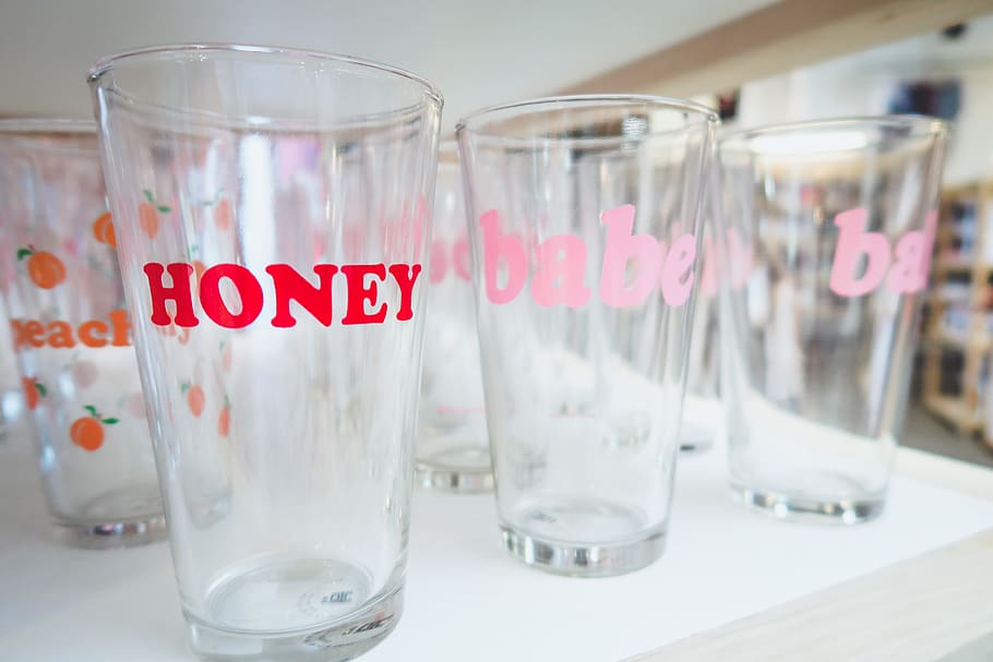 empty clear pint glass lot, text, western script, transparent HD wallpaper