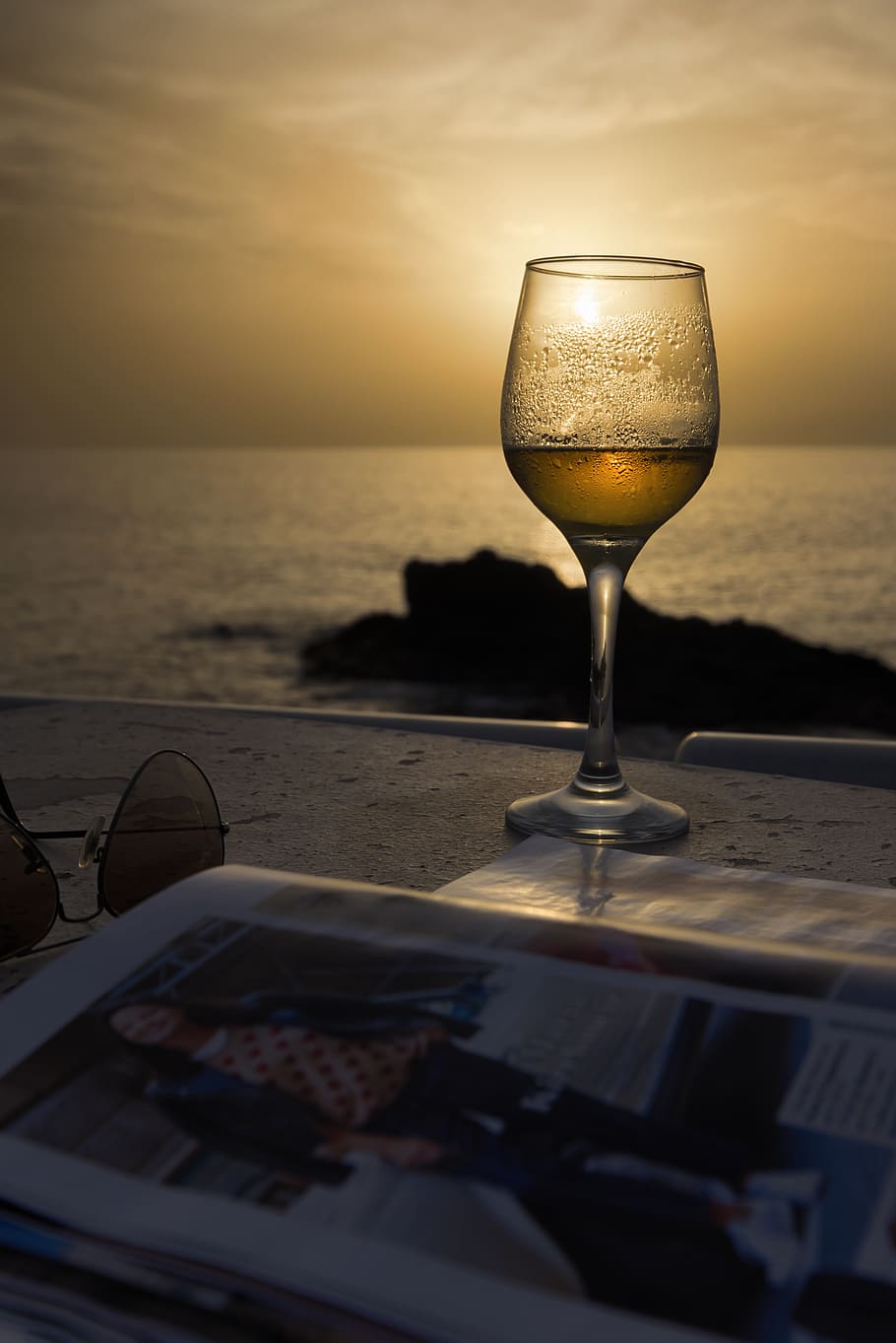 spain, cup, sunset, beer, relax, sky, sea, water, drink, refreshment HD wallpaper