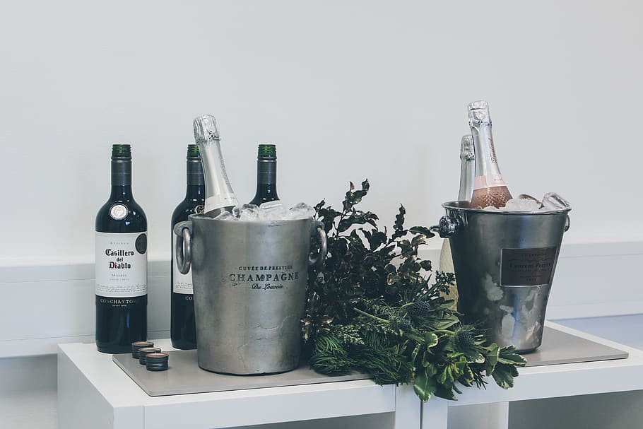 wine bottle in basket, drink, alcohol, beverage, white, ice, liquor HD wallpaper