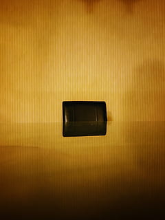 closeup photo of rectangular black component, 90 coral springs dr HD wallpaper