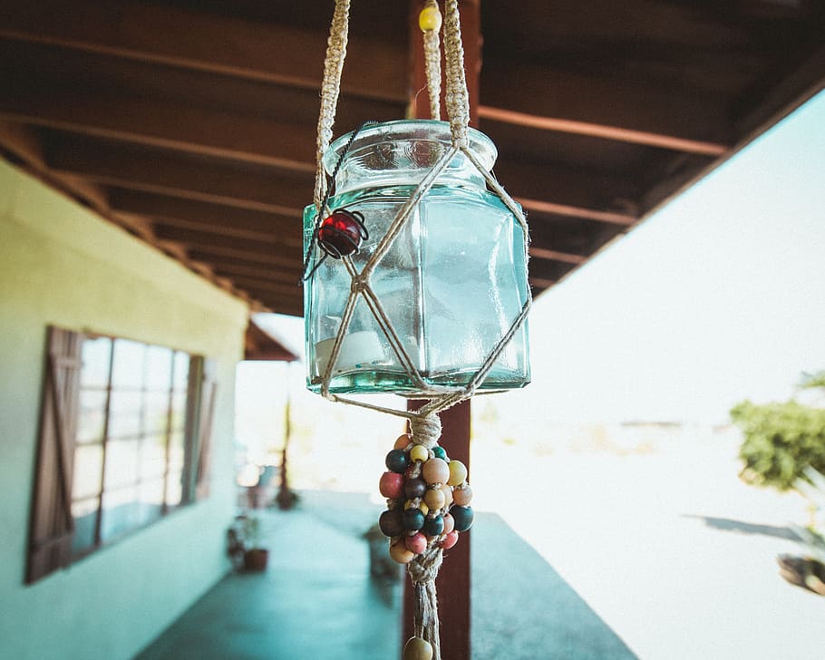hanging, focus on foreground, day, lighting equipment, close-up HD wallpaper