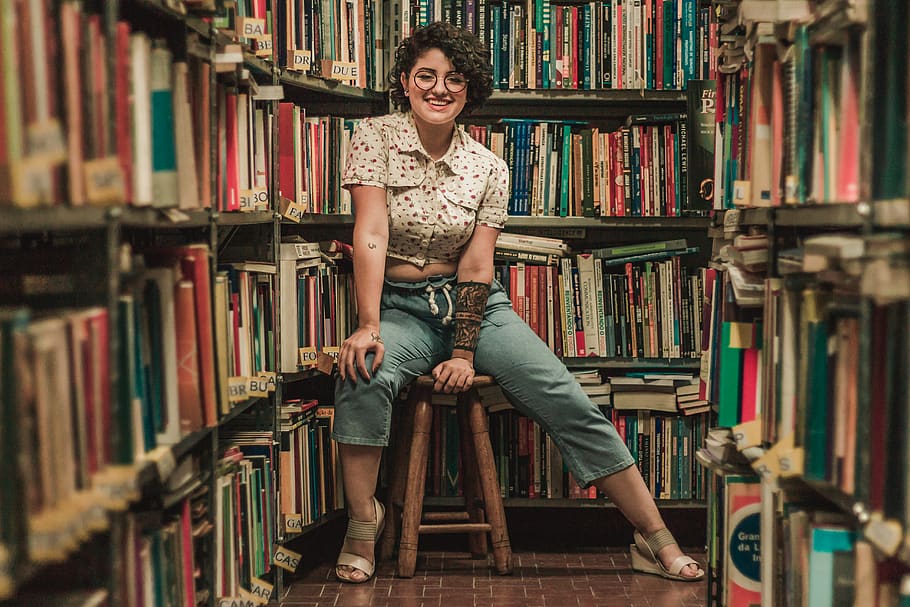 Woman Sitting on Barstool, beautiful, bookstore, casual wear, HD wallpaper