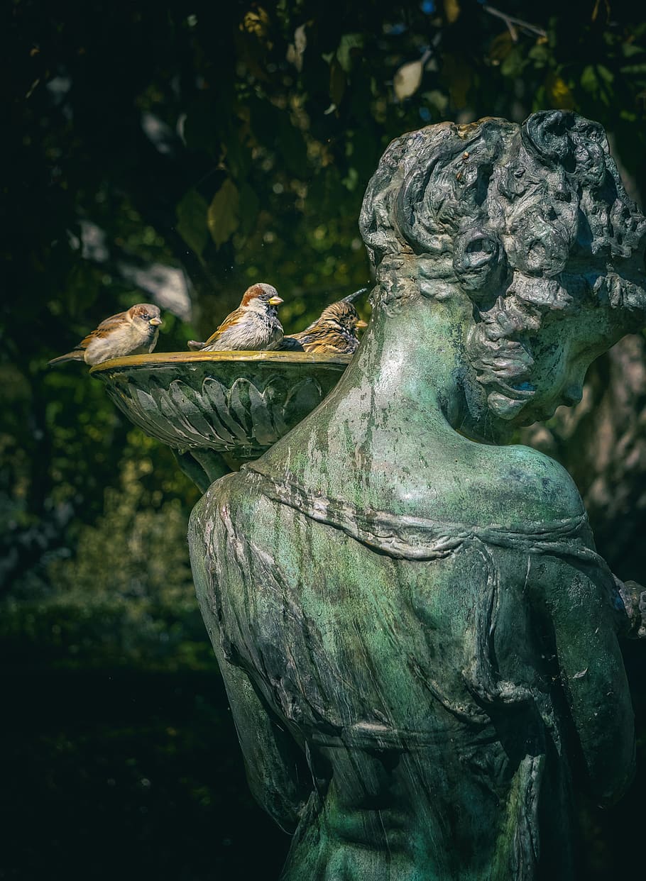 Woman Statue With Bird Bath, art, daylight, figure, monument HD wallpaper