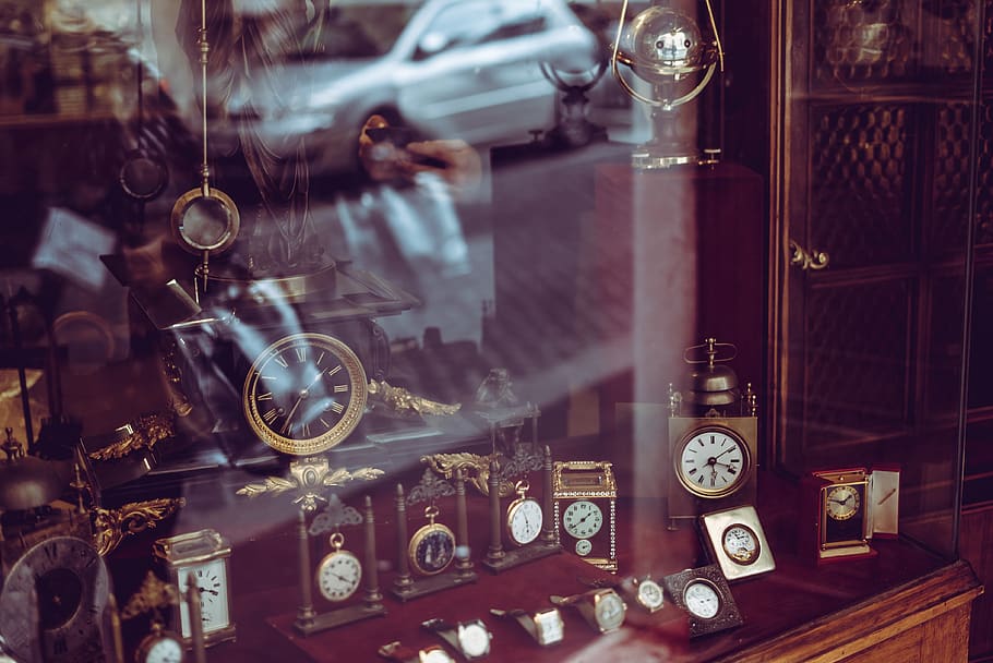 Assorted-color Pocket Watches, design, glass window, inside, reflection HD wallpaper