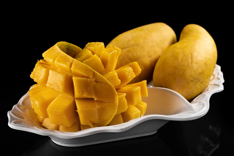 mango, mangoes, fresh, fruit, fruits, yellow, orange, organic HD wallpaper