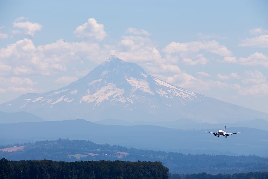 airplane on air, united states, portland, portland international airport HD wallpaper