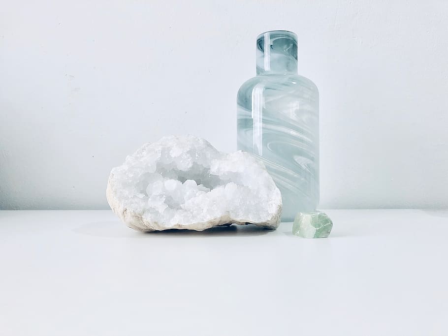 white geode beside clear bottle, milk, beverage, drink, rotterdam HD wallpaper