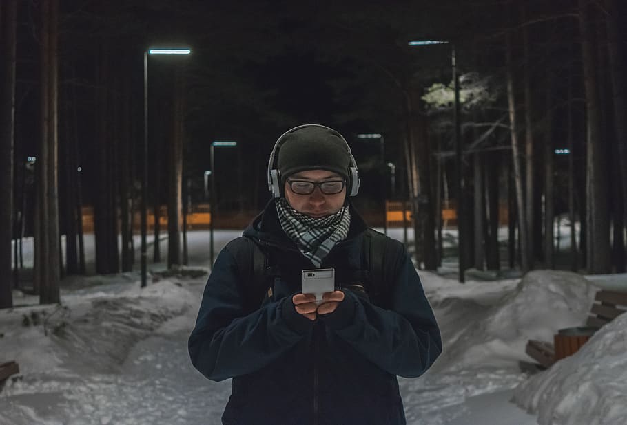 forest, night, man, headphone, lamp, winter, cold temperature HD wallpaper