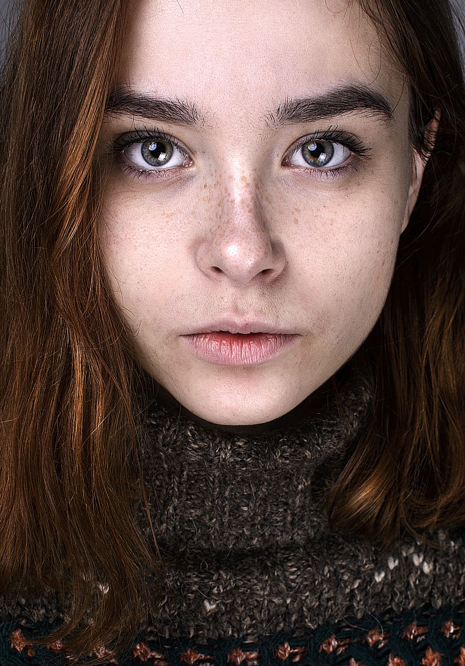 woman wearing grey turtle-neck sweater, human, face, person, freckle, HD wallpaper