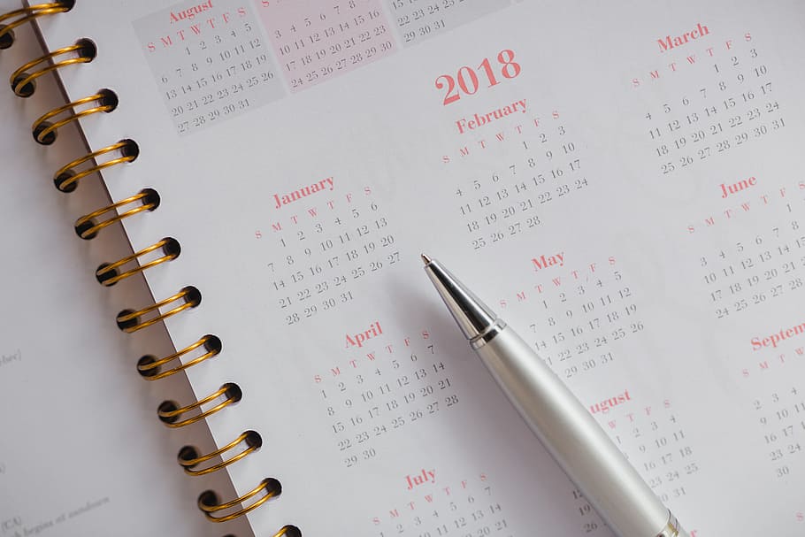 Pink calendar, notebook, diary, desk, paper, note pad, pen, list HD wallpaper