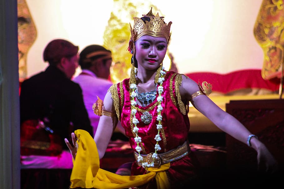 indonesia, surakarta, wayang, sinden, beautiful, dance, traditional