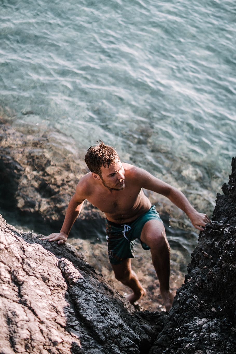 Man Free Climbing, fun, ocean, outdoors, person, rock, solid HD wallpaper