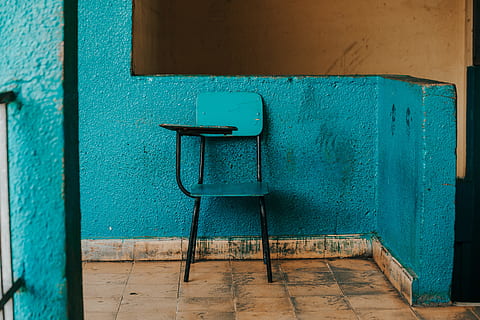 blue and black writing chair beside wall, table, school, desk HD wallpaper