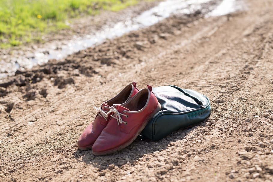 road, shoes, backpack, brown, red, green, stroll, pair, day HD wallpaper