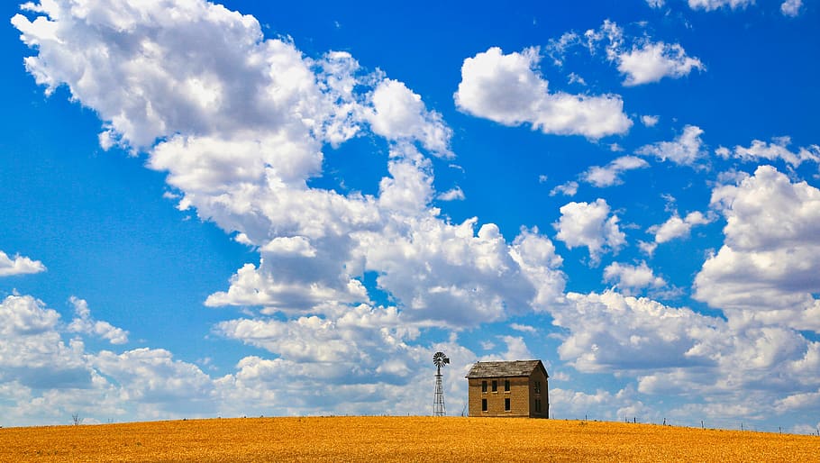 Brown Concrete House Near Tower Under Cloudy Sky, bright, close-up HD wallpaper