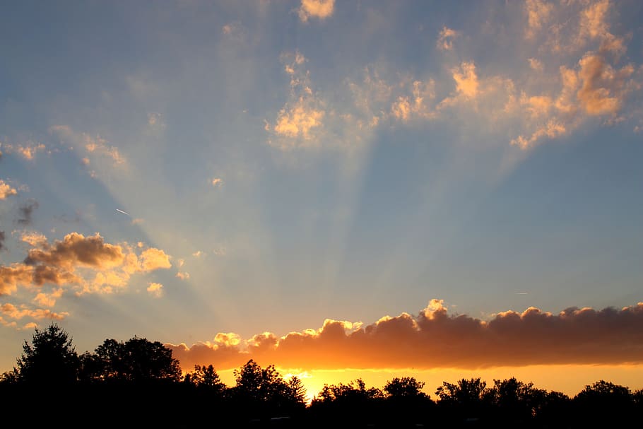 sunset, dusk, lighting, horizon, rest, clouds, sky, sunbeam HD wallpaper