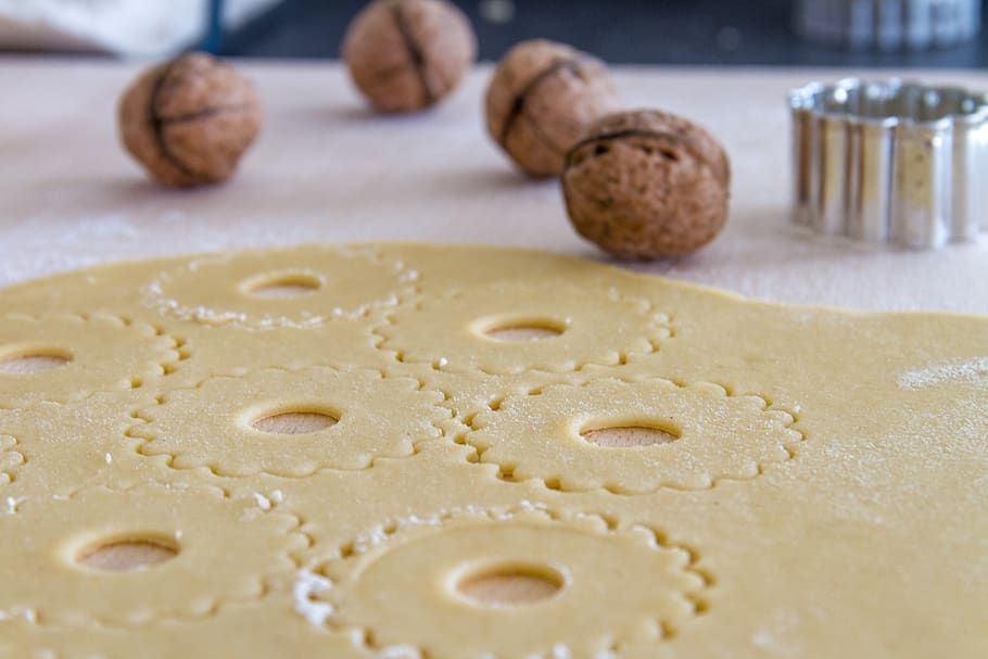 bake, dough, cookies, cookie cutter, christmas, advent, nuts HD wallpaper