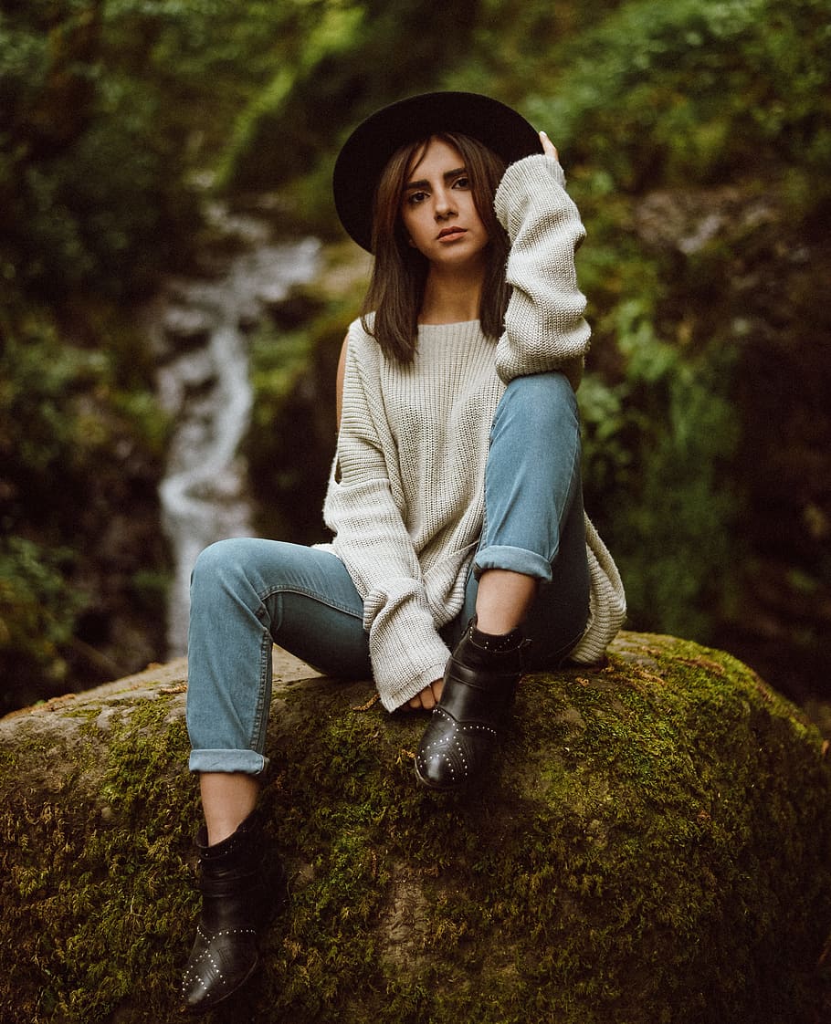 woman sitting on stone, portrait, style, fashion, model, outdoor, HD wallpaper
