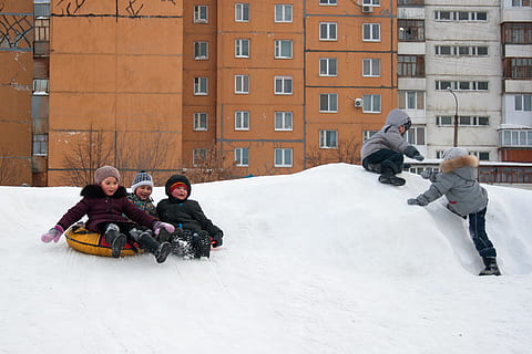 sled, sledding, winter, ufa, child, sleigh, ride, snow, hill HD wallpaper